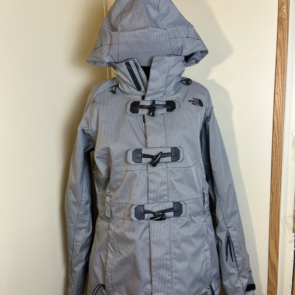 The North Face Women's Black and Gray Ski Jacket - Picture 1 of 10